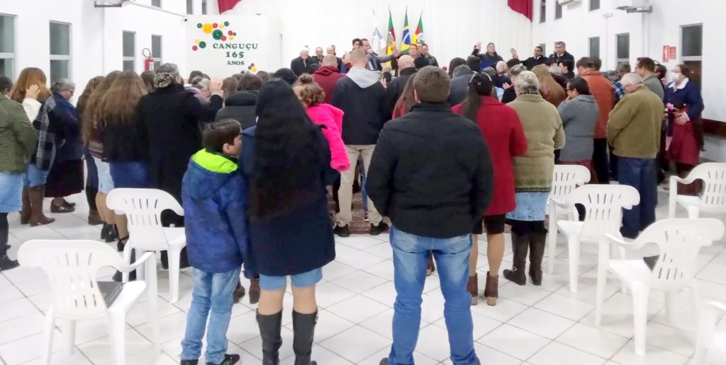 7º CULTO DA CAMPANHA DE MILAGRE! COM PR VANER FONCECA NA A D GIDEOES SEDE CANGUÇU RS ENSERRAMENTO COM UMA MENSAGEM PODEROZA E OUVE GRANDE AVIVAMENTO. CURAS E LIBERTAÇAO .  ASSISTA VIDEO E VEJA FOTOS