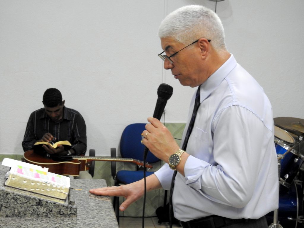 Pastor Paulo Figueiro Pelotas RS.