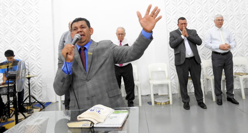 Pr. Carlos Morais